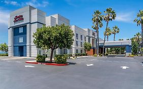Hampton Inn & Suites Lathrop